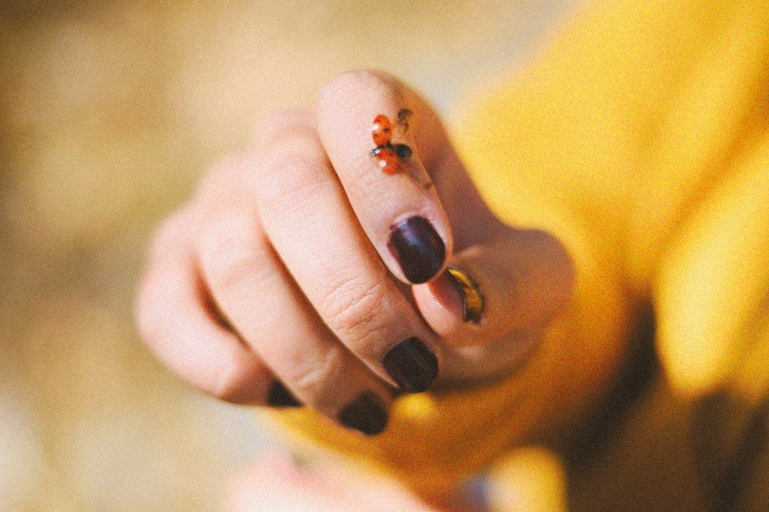 Nail Sticker Application - Best Nail Sticker Application Techniques